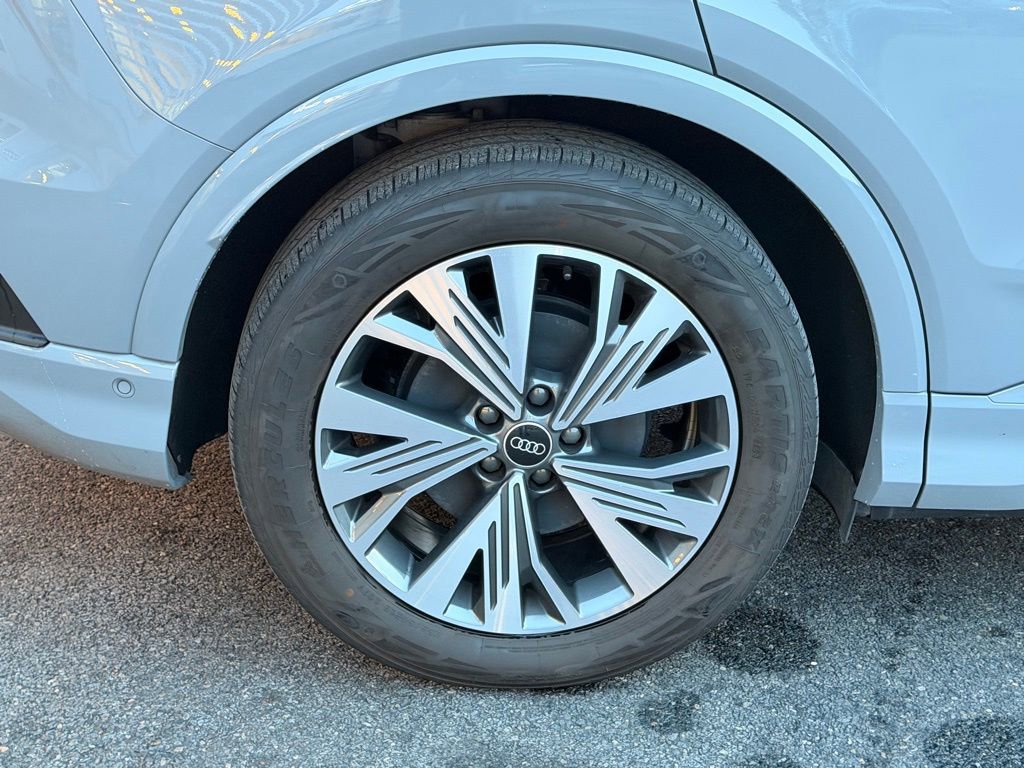 Certified 2023 Audi Q4 e-tron Premium Plus w/ Premium Plus image 22