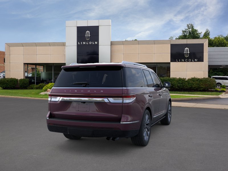 New 2024 Lincoln Navigator Reserve AWD/4WD image 8