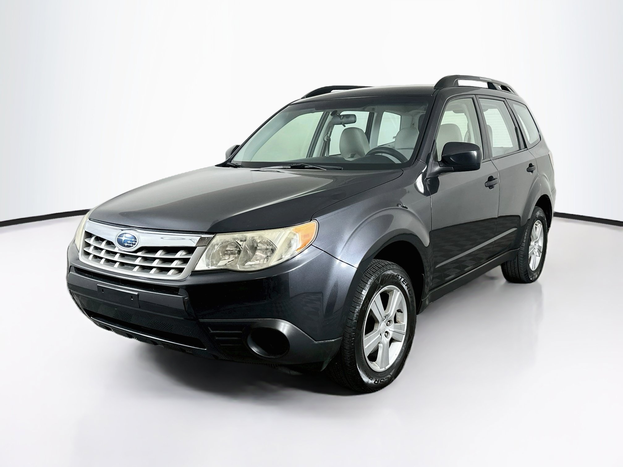 Used 2013 Subaru Forester 2.5X w/ Alloy Wheel Pkg AWD/4WD image 3