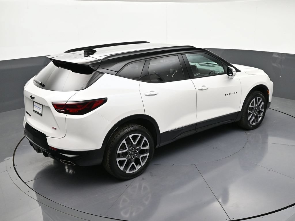 Certified 2023 Chevrolet Blazer RS w/ Driver Confidence II Package AWD/4WD image 20