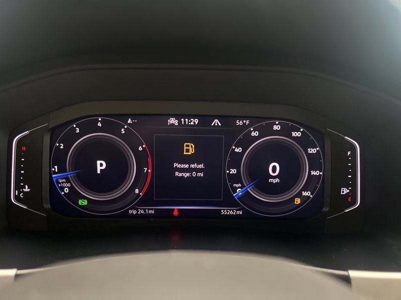 Used 2022 Volkswagen Atlas Cross Sport SE AWD/4WD image 22
