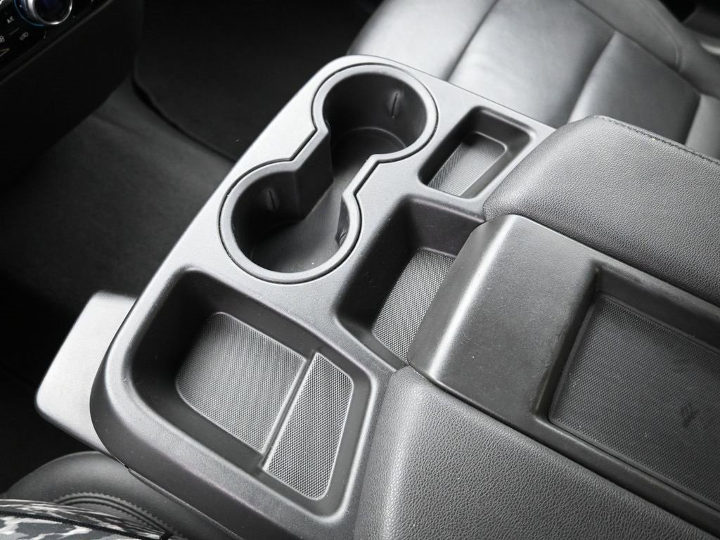 Certified 2025 GMC Sierra 1500 SLT image 20