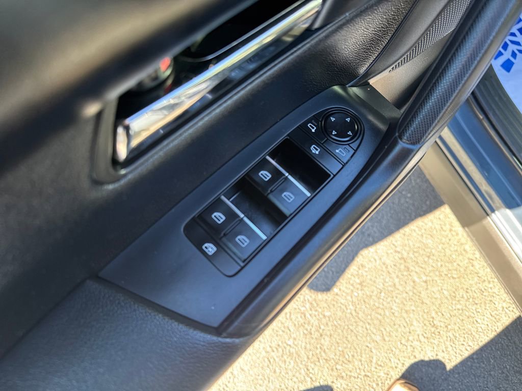 Used 2023 MAZDA CX-50 2.5 Turbo w/ Cargo Package image 12