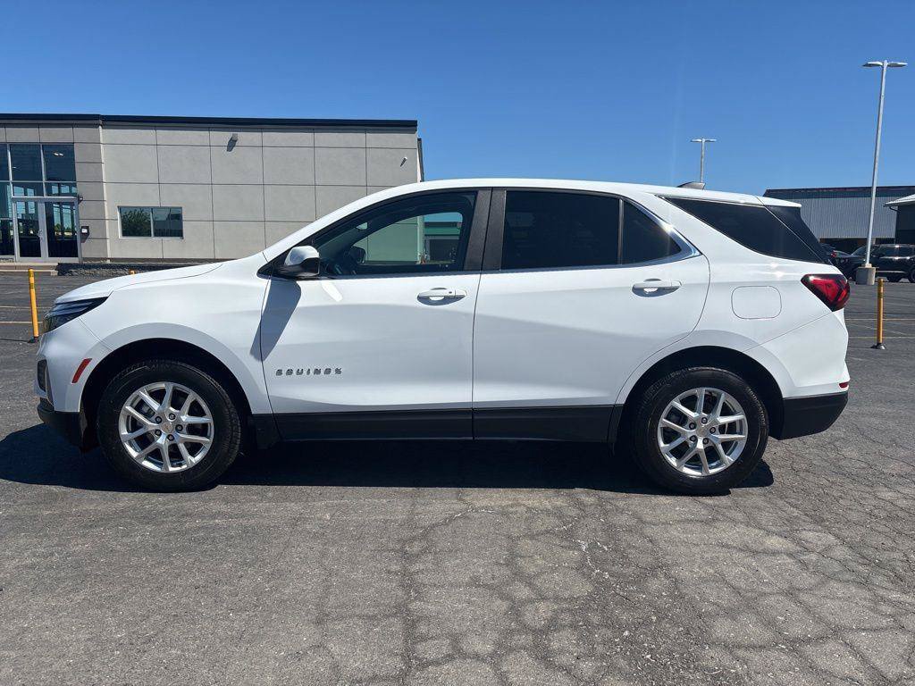 Used 2024 Chevrolet Equinox LT AWD/4WD image 5