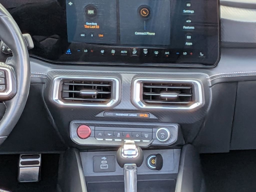 Used 2025 Ford Mustang Premium image 19