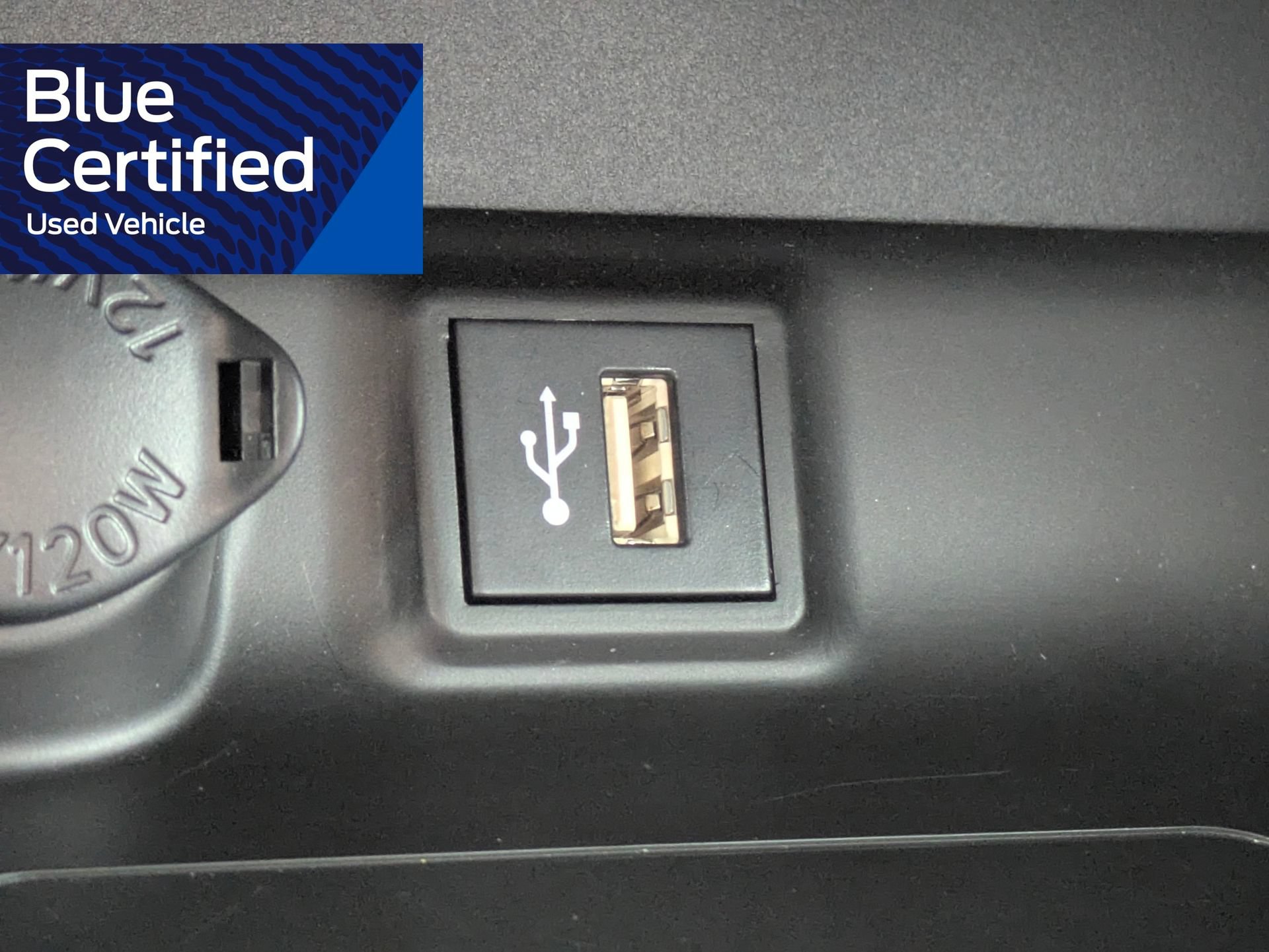 Used 2024 Toyota RAV4 XLE w/ Convenience Package FWD image 27