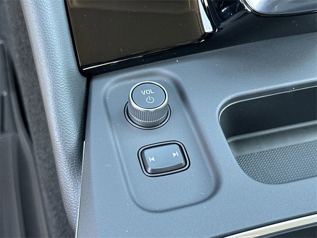 New 2025 Acura MDX FWD image 21