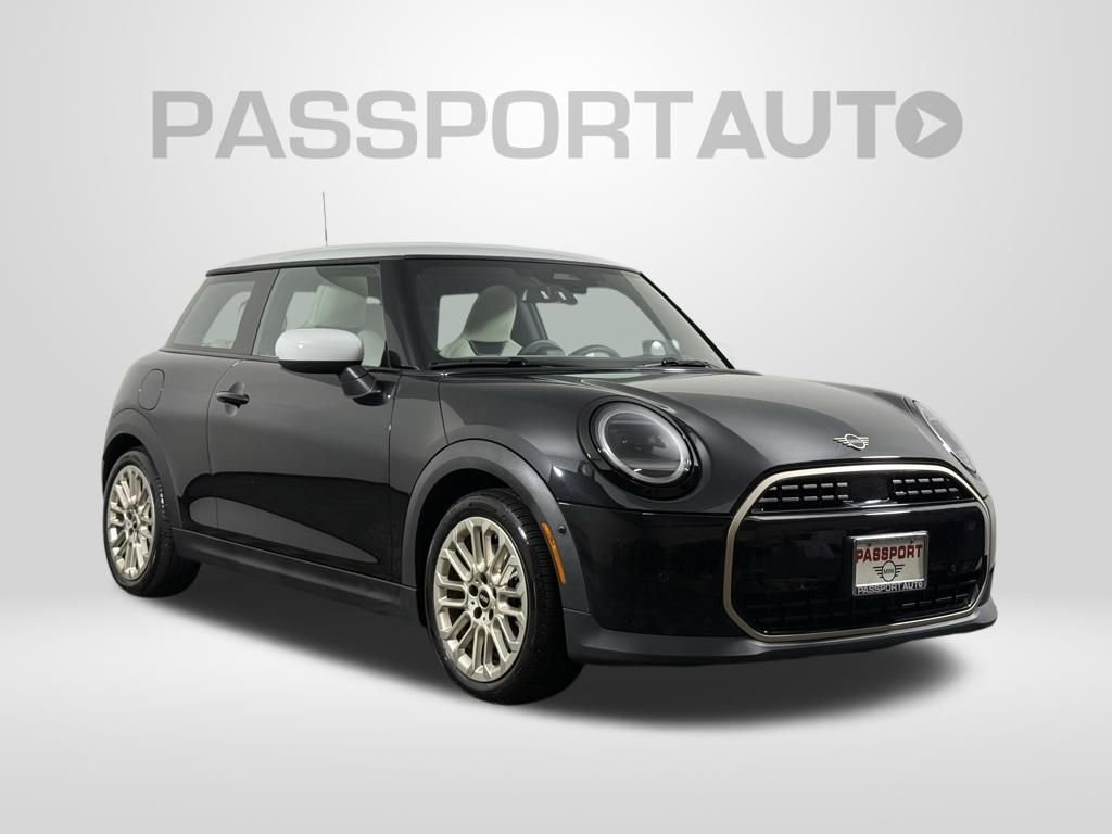 Certified 2025 MINI Cooper 2-Door Hardtop image 3