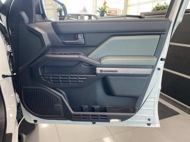 New 2026 Toyota 4Runner Trailhunter AWD/4WD image 24