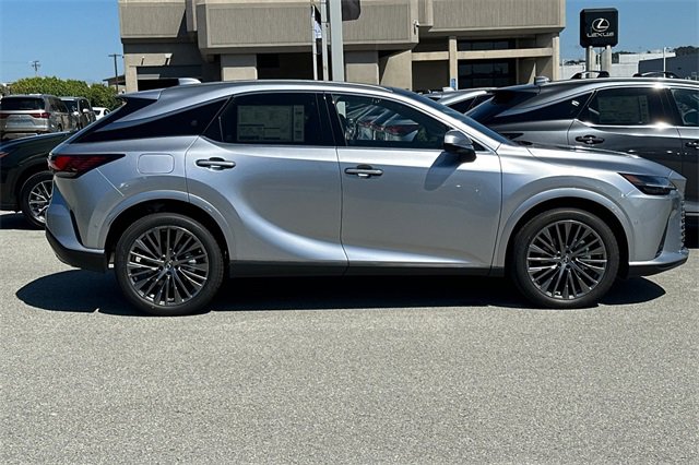 New 2025 Lexus RX 450h AWD w/ Luxury Package image 4