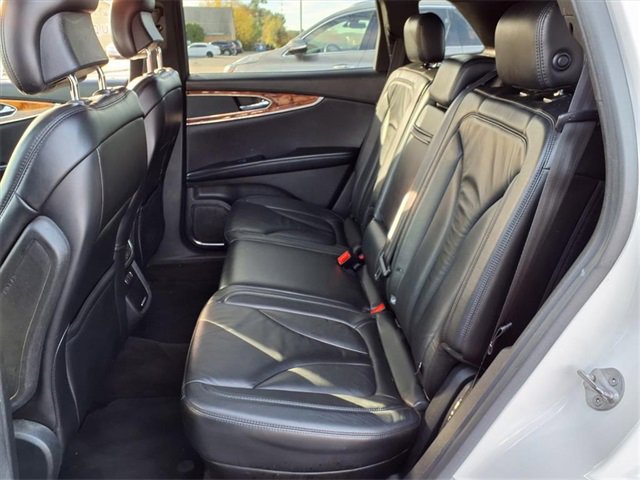 Used 2016 Lincoln MKX Select w/ Select Plus Package image 7