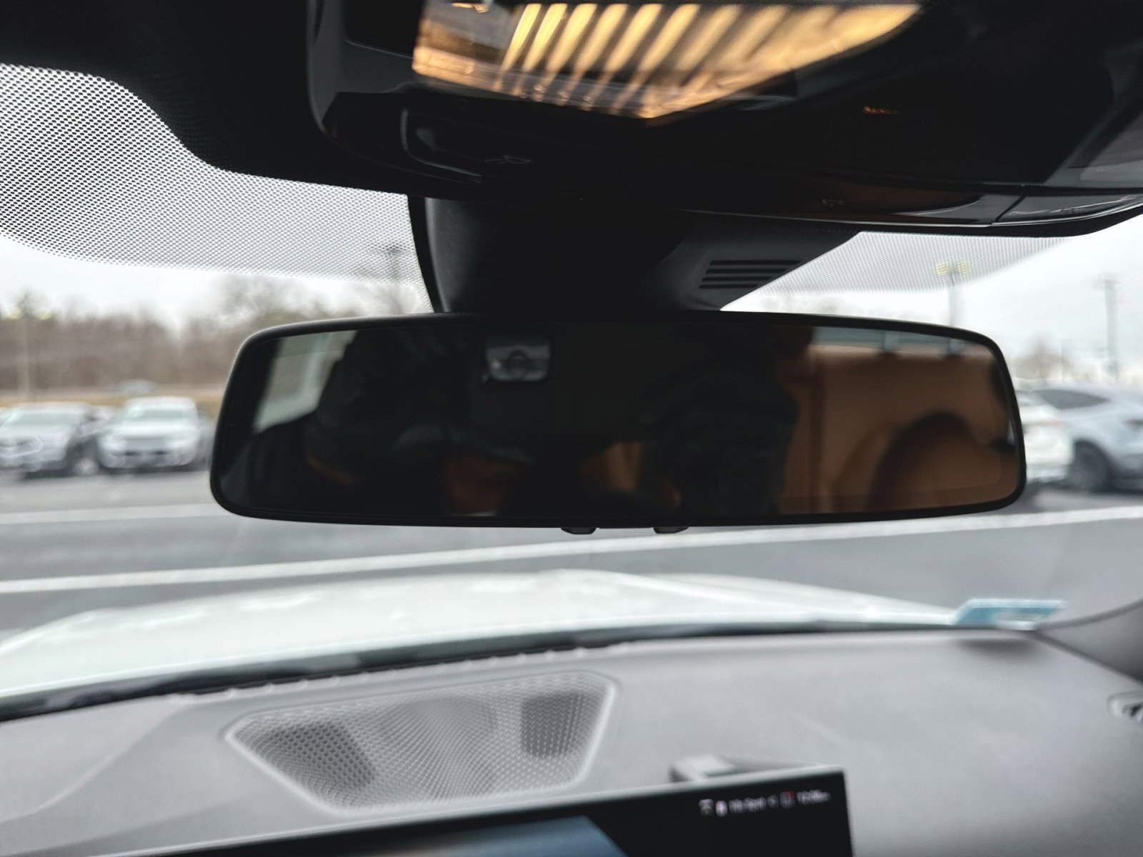 Used 2023 BMW 330e xDrive w/ Driving Assistance Package image 15