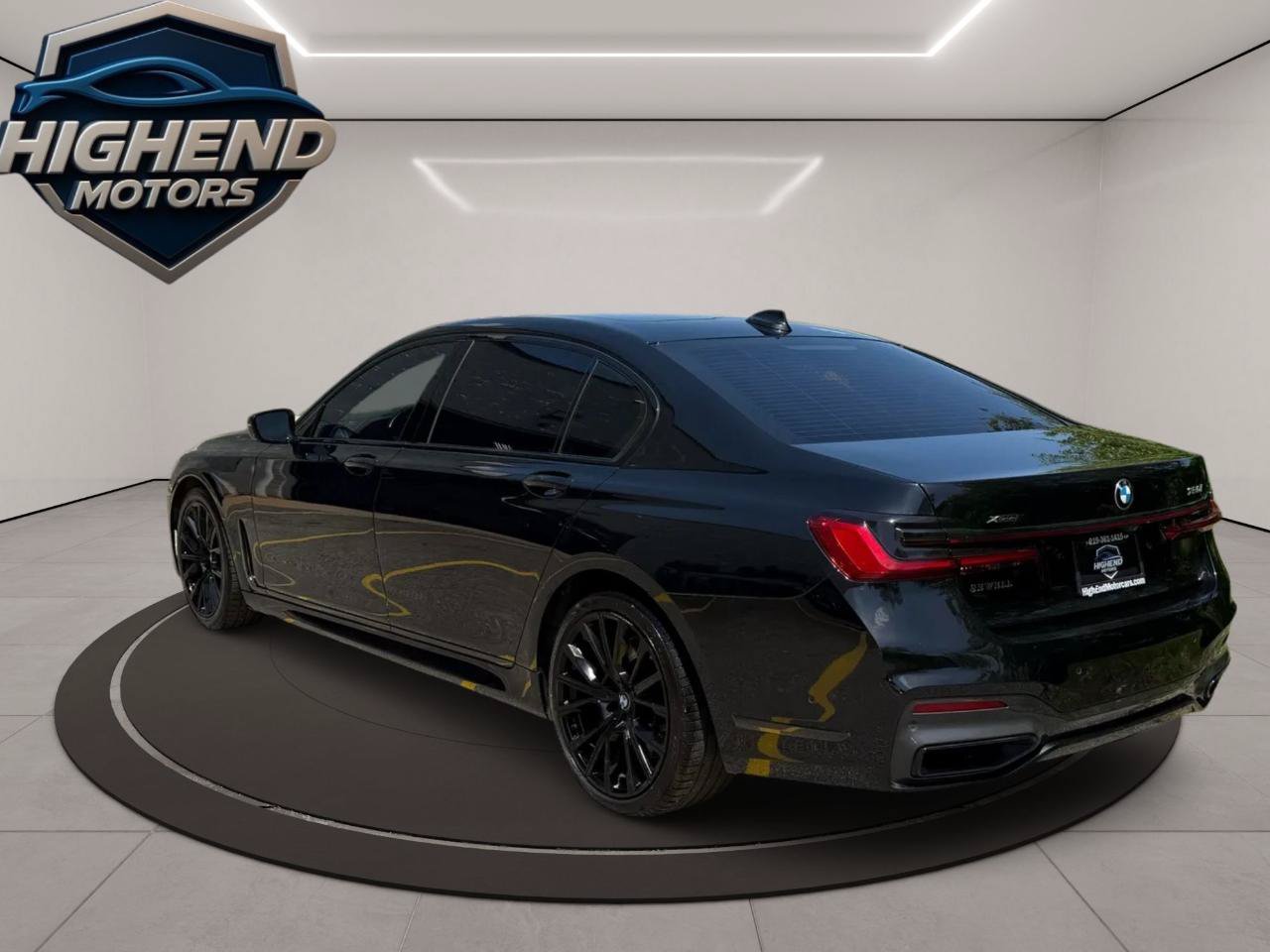 Used 2022 BMW 750i xDrive w/ Luxury Rear Seating Package AWD/4WD image 4