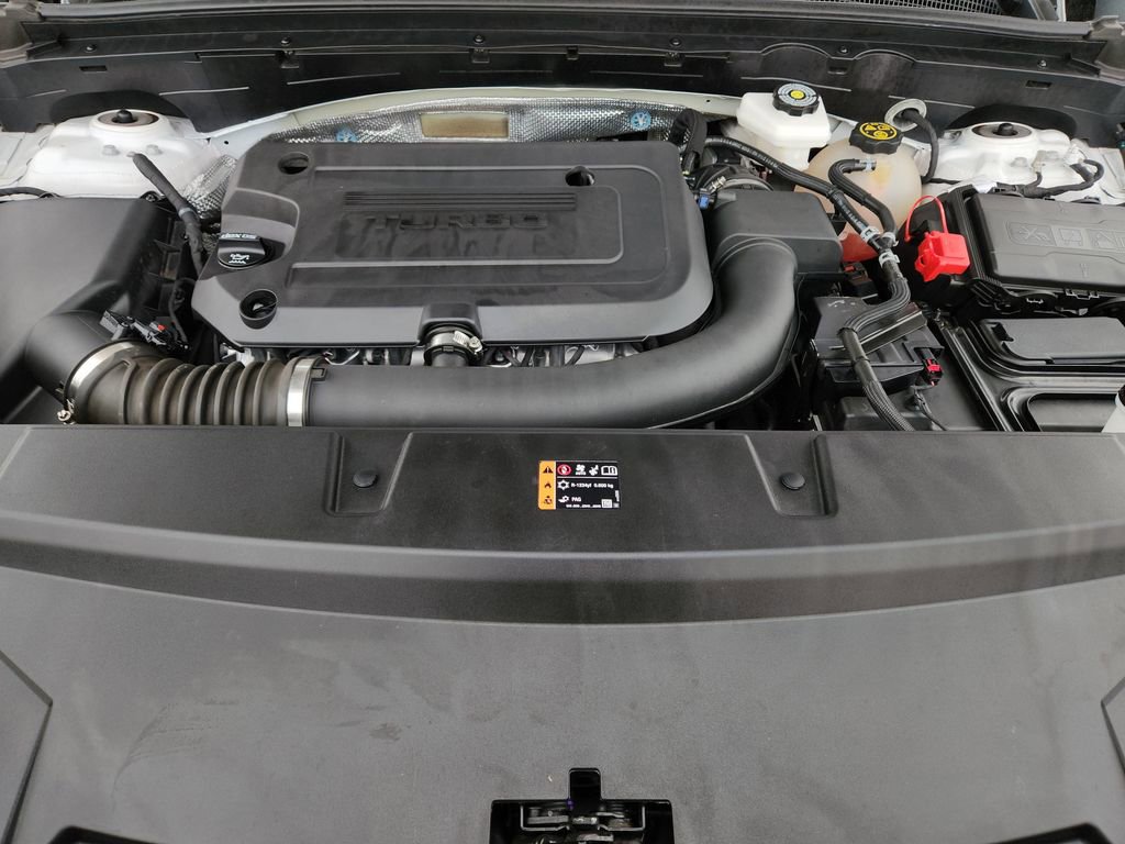 Used 2023 Buick Envision Essence image 35