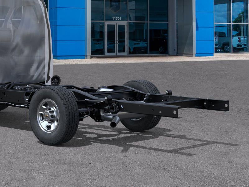 New 2025 Chevrolet Express 3500 w/ Power Convenience Package image 11