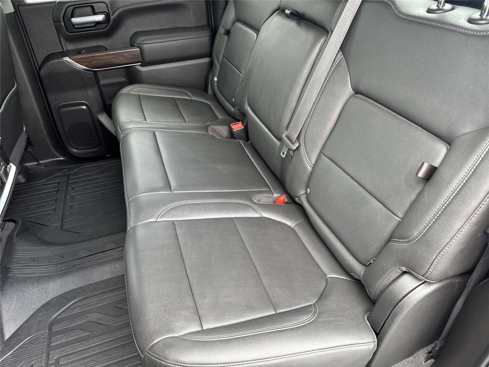 Used 2021 GMC Sierra 1500 SLT w/ SLT Convenience Package AWD/4WD image 32