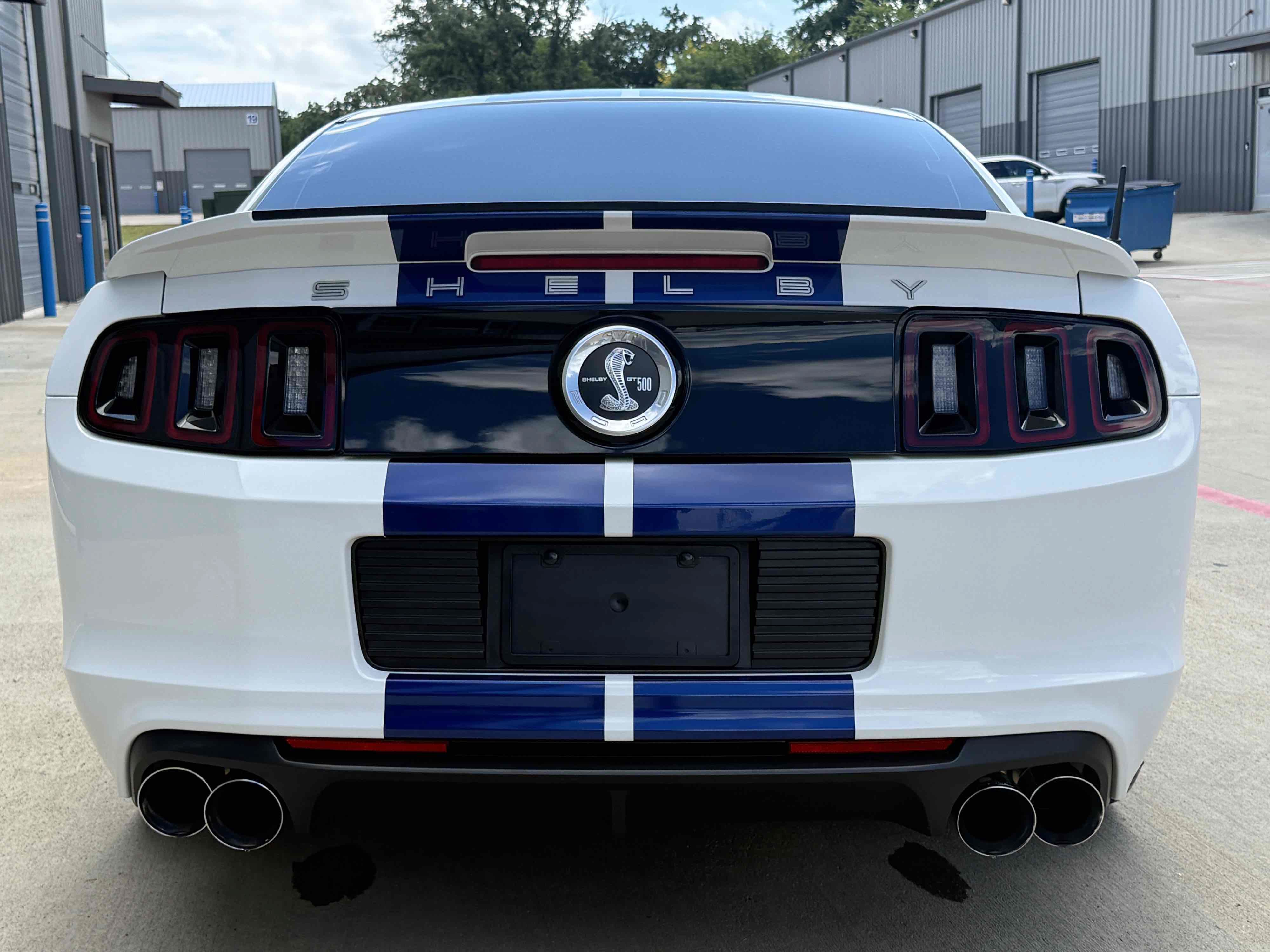Used 2014 Ford Mustang Shelby GT500 w/ Equipment Group 821A RWD image 21