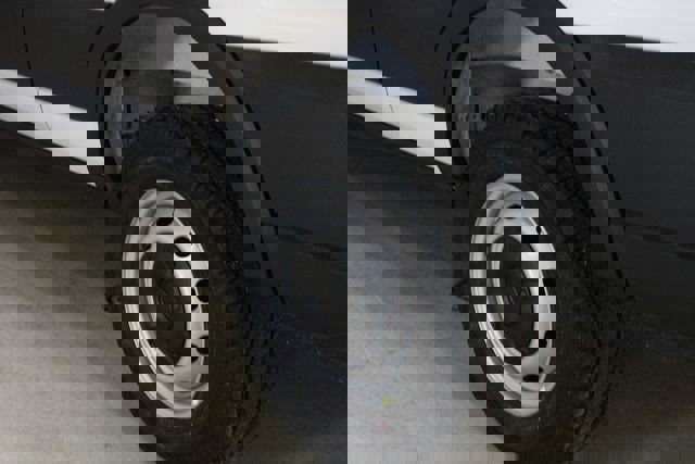 New 2026 Ford Transit 250 148 Medium Roof w/ Load Area Protection Package image 31