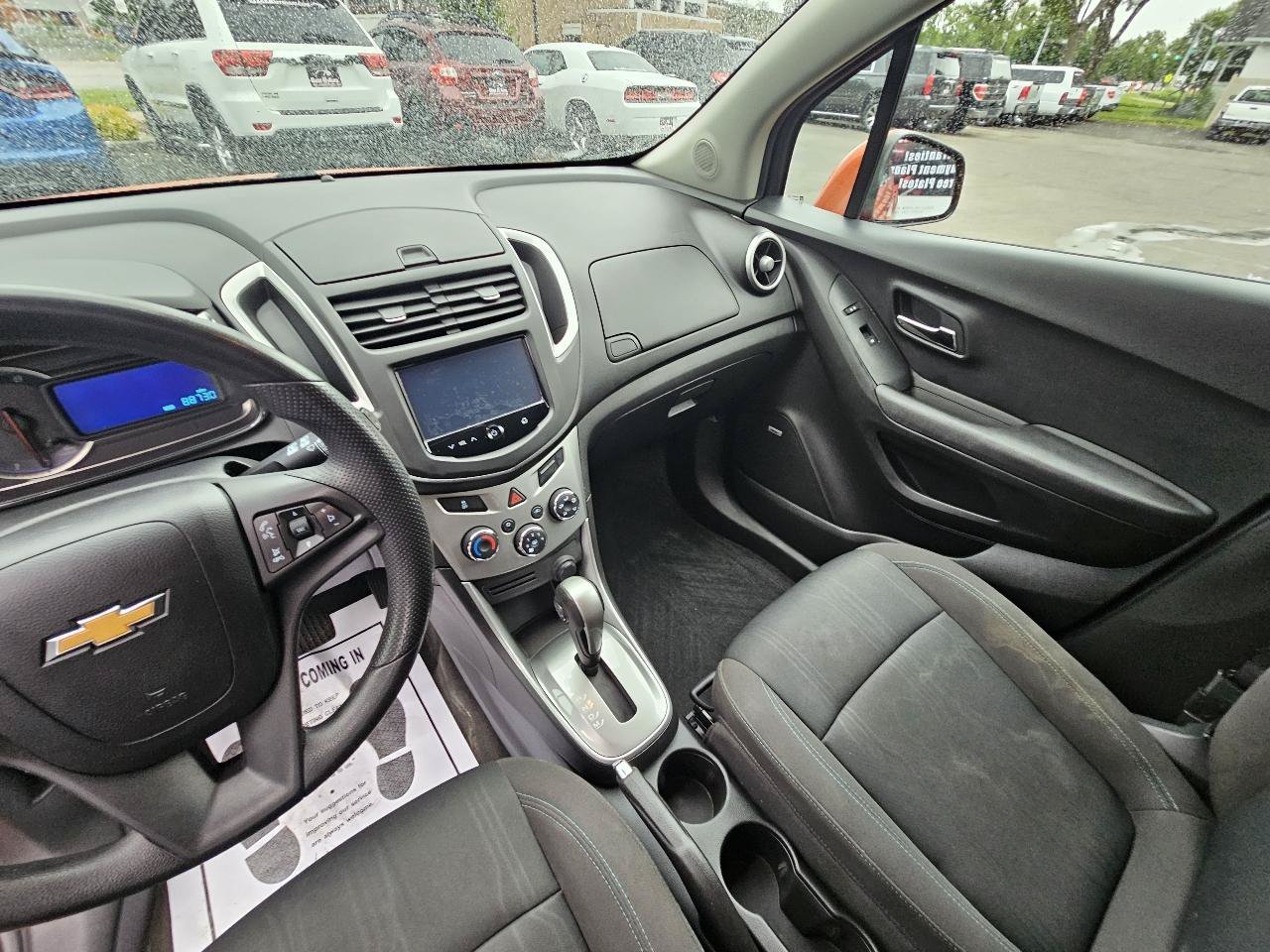 Used 2015 Chevrolet Trax LT w/ LT Sun and Sound Package FWD image 20