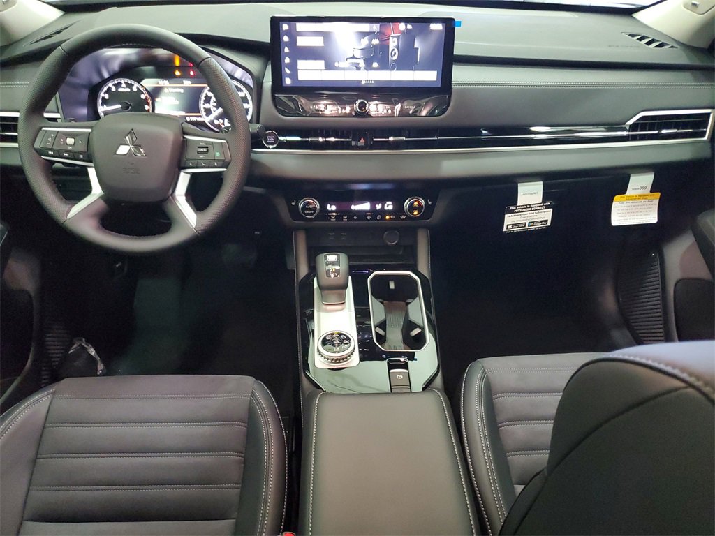 New 2025 Mitsubishi Outlander Trail Edition image 18