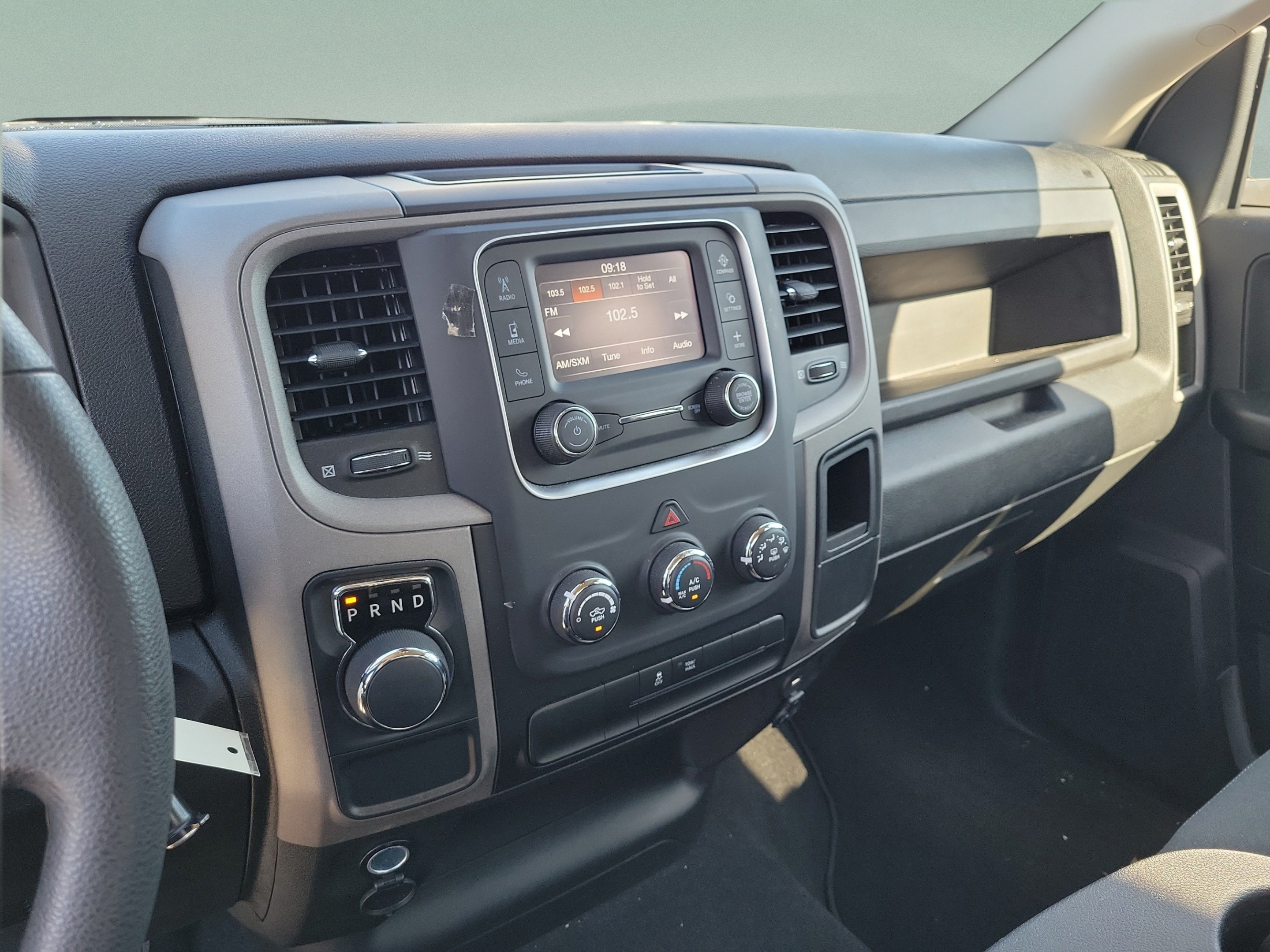 Certified 2024 RAM 1500 Tradesman w/ Popular Equipment Group RWD image 21