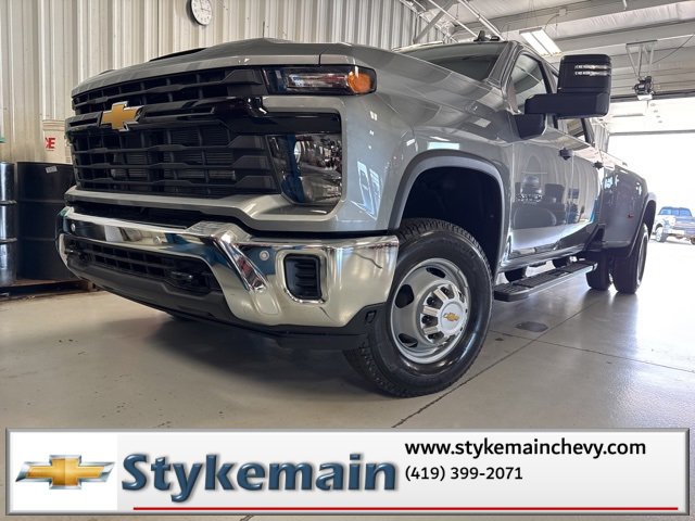 New 2026 Chevrolet Silverado 3500 W/T image 32