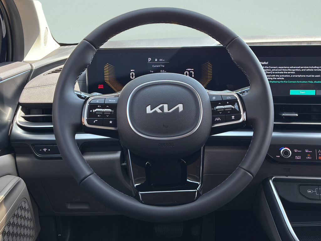 New 2026 Kia Carnival FWD image 27