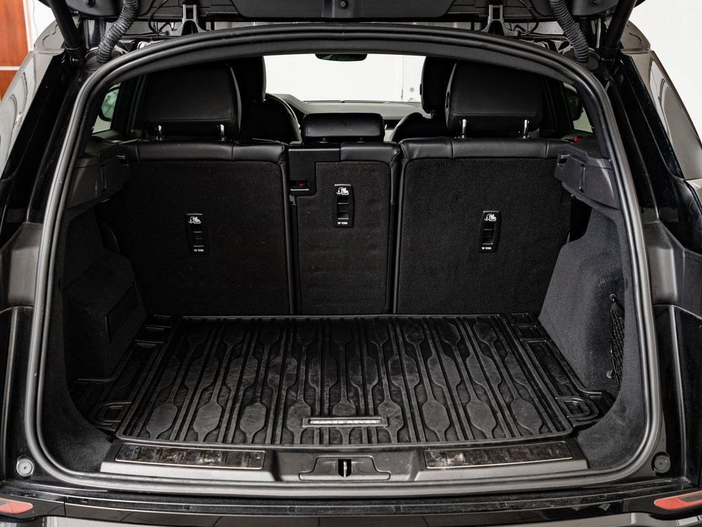 Used 2023 Land Rover Range Rover Evoque R-Dynamic S image 20