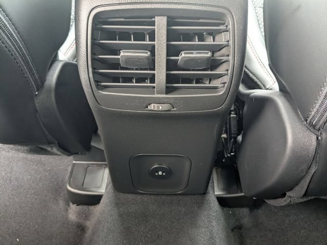 New 2026 Ford Escape ST-Line w/ Tech Pack #1 AWD/4WD image 19