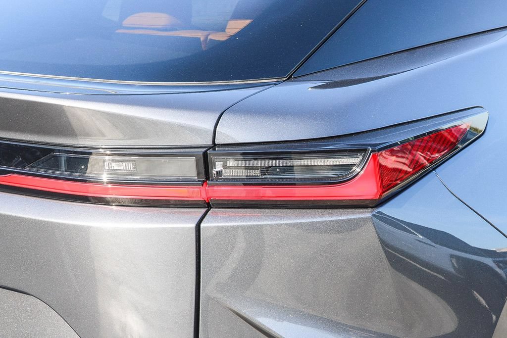 Used 2026 Lexus RZ 350e 2WD w/ Accessory Package (Z1) image 10