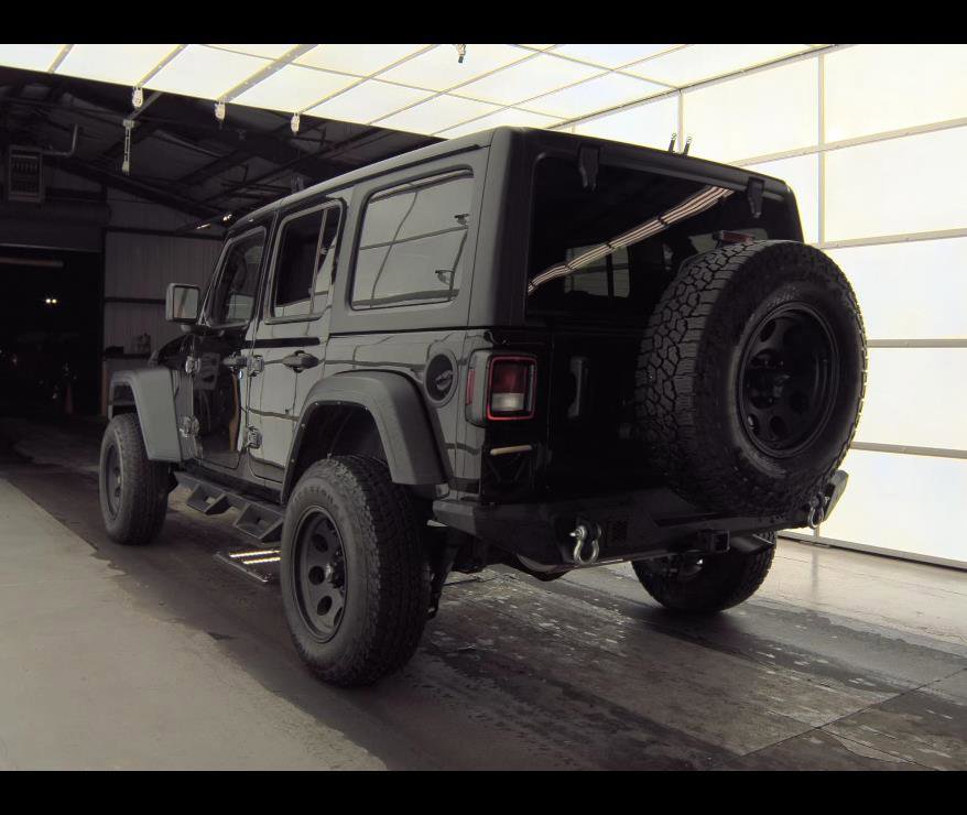 Used 2021 Jeep Wrangler Sport image 9