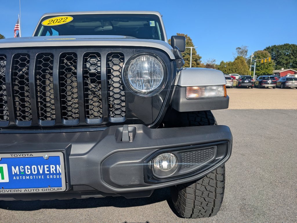 Used 2022 Jeep Gladiator Willys image 10