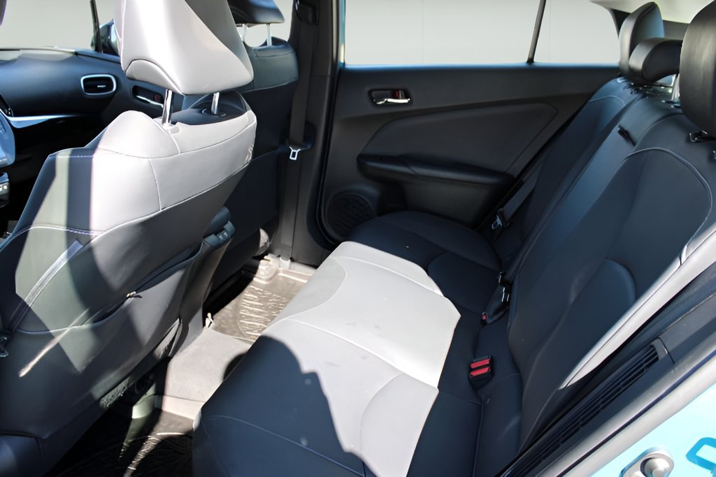 Certified 2020 Toyota Prius Prime Limited FWD image 19