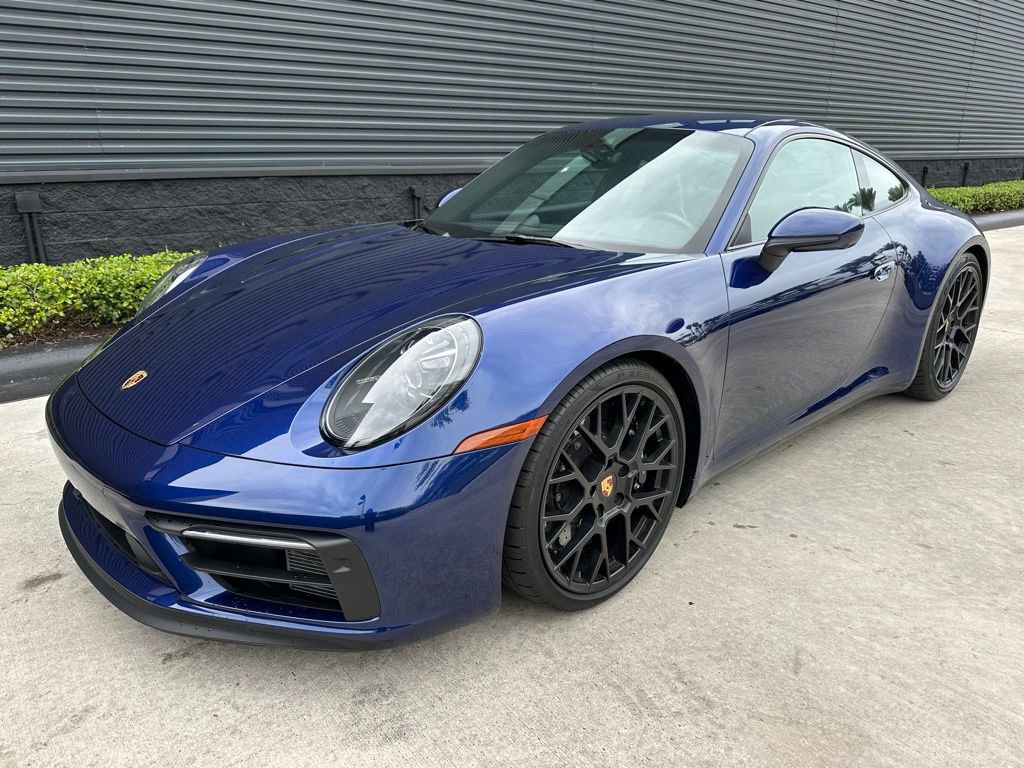 Certified 2024 Porsche 911 Carrera GTS image 8