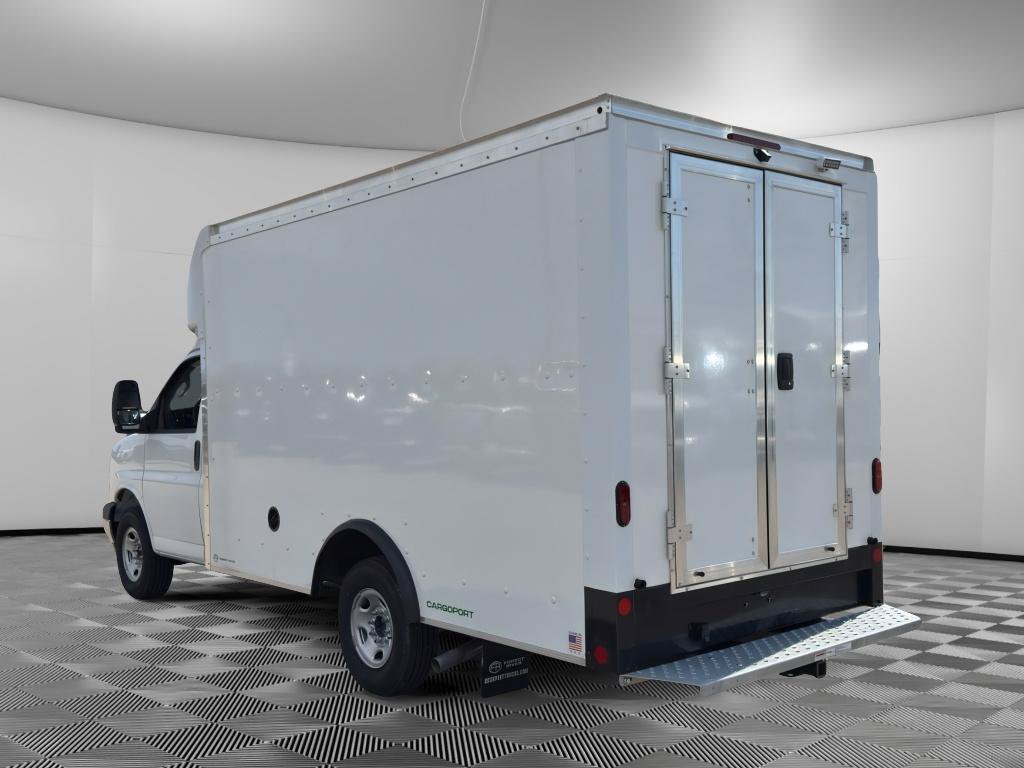 New 2025 Chevrolet Express 3500 w/ Power Convenience Package RWD image 2