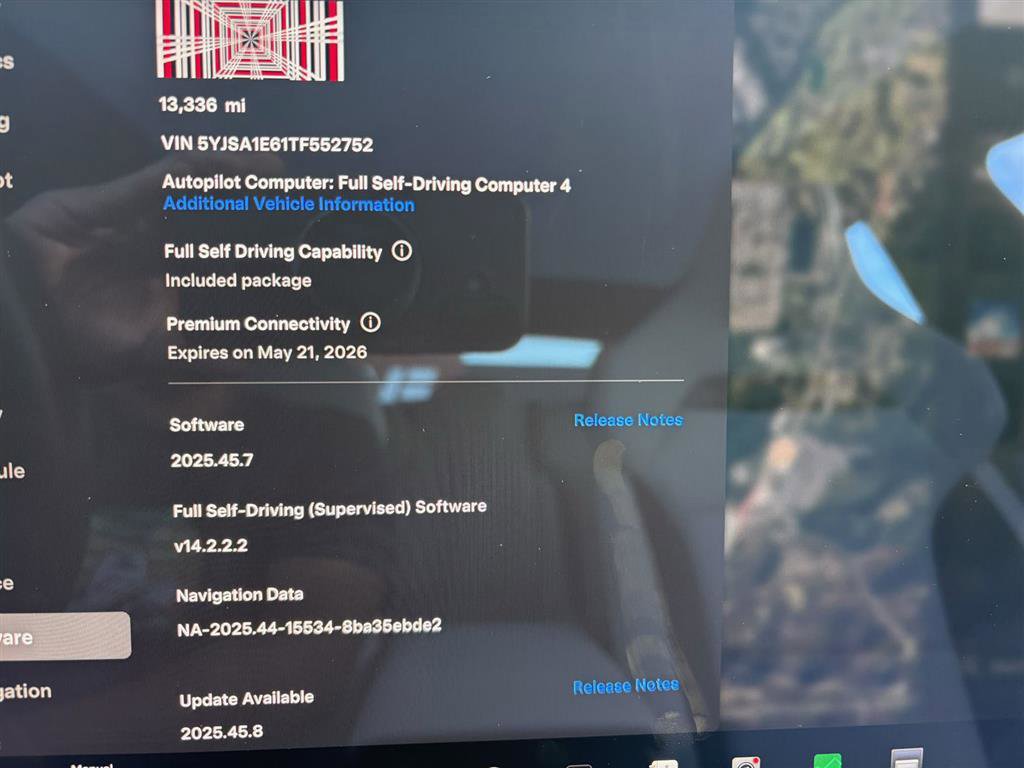 Used 2026 Tesla Model S Plaid image 21