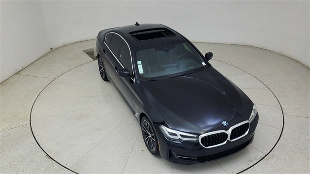 Used 2023 BMW 530e xDrive w/ Premium Package image 79