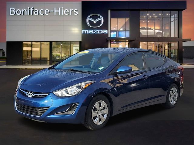 Used 2016 Hyundai Elantra SE image 2