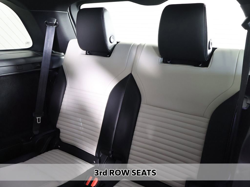 Used 2021 Land Rover Discovery S R-Dynamic image 10