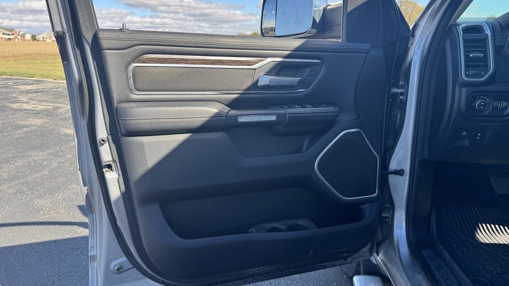 Used 2019 RAM 1500 Laramie w/ Trailer Tow Group image 10