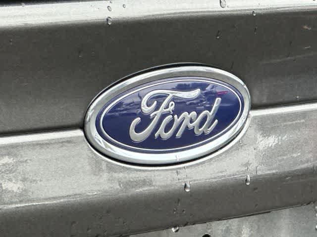 Used 2015 Ford Fusion SE w/ Equipment Group 201A FWD image 22