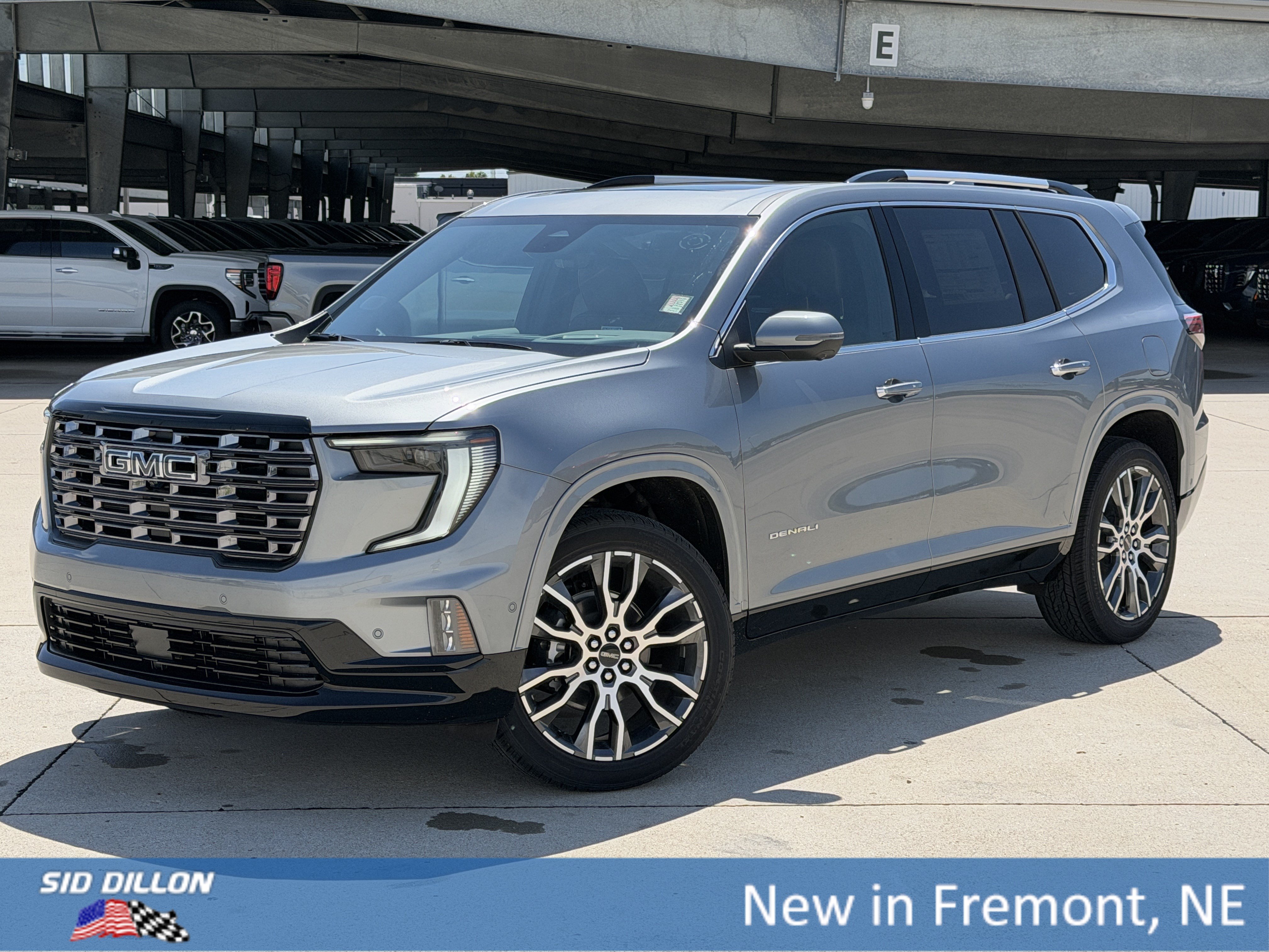 New 2027 GMC Acadia Denali Ultimate w/ LPO, Floor Liner Package