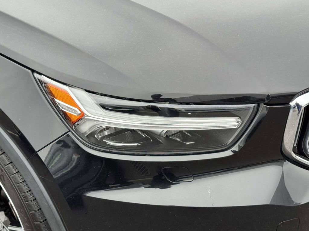 Used 2022 Volvo XC40 T5 Inscription w/ Advanced Package AWD/4WD image 10