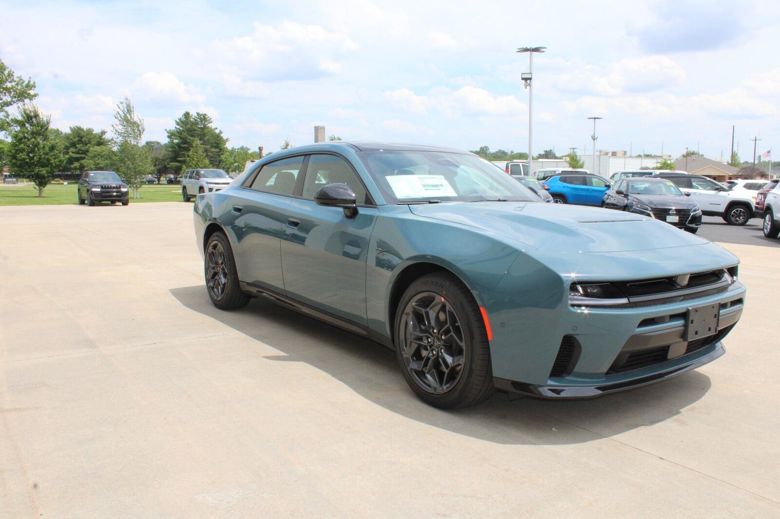 New 2026 Dodge Charger R/T w/ Driver Convenience Group AWD/4WD image 4