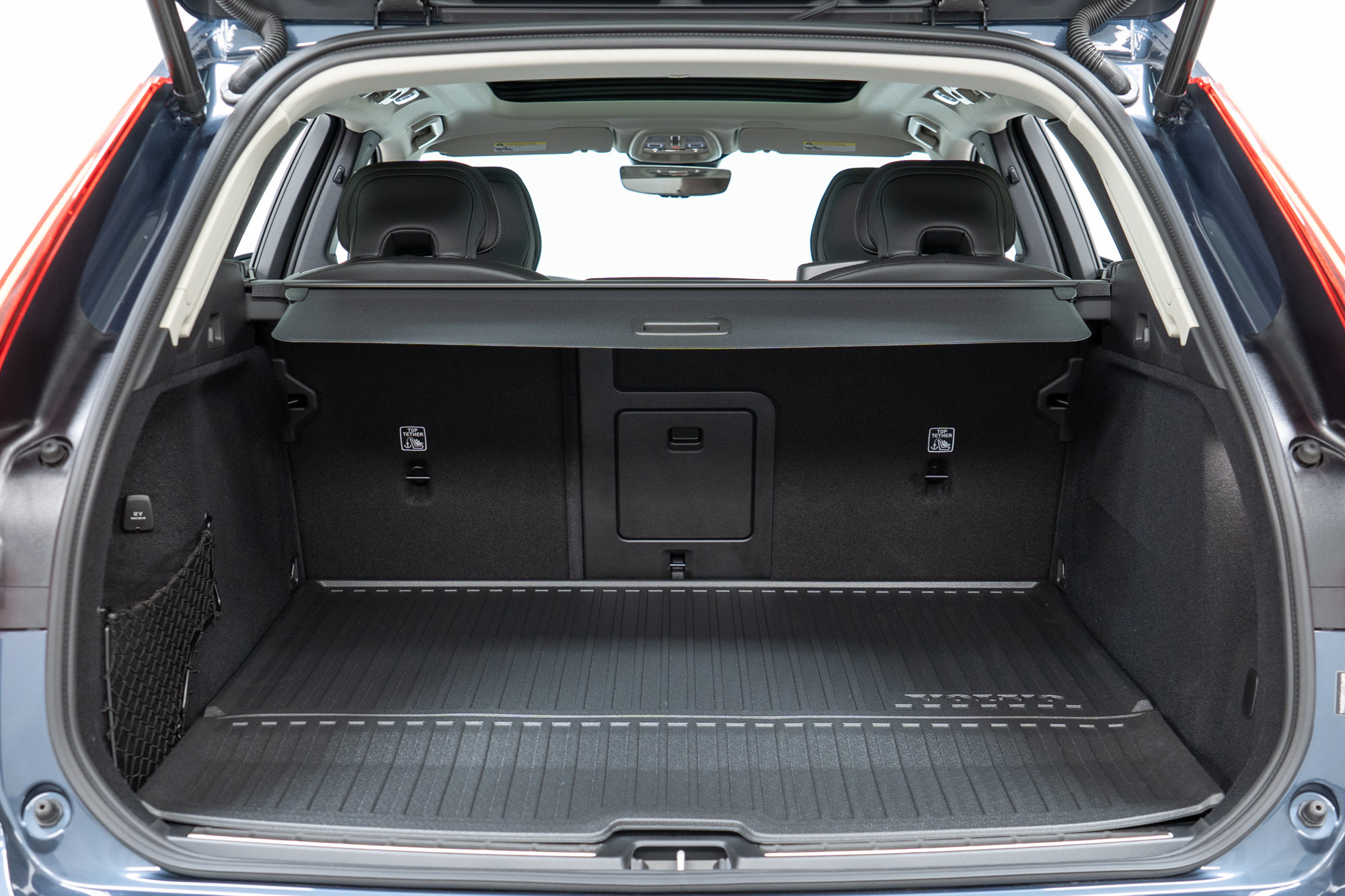 New 2027 Volvo XC60 T8 Ultra AWD/4WD image 10