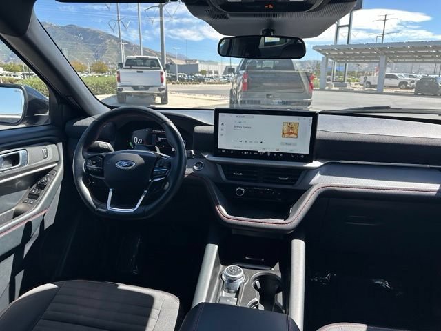 Used 2025 Ford Explorer ST-Line AWD/4WD image 30
