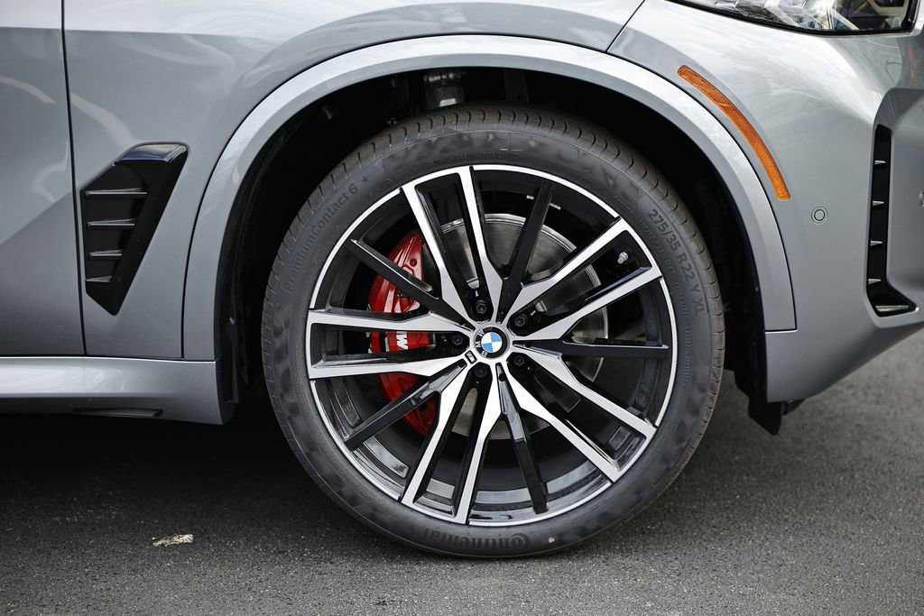 New 2026 BMW X5 xDrive40i w/ M Sport Package image 5