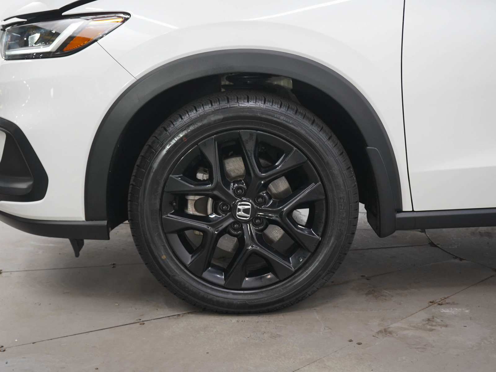 Used 2024 Honda HR-V Sport image 28