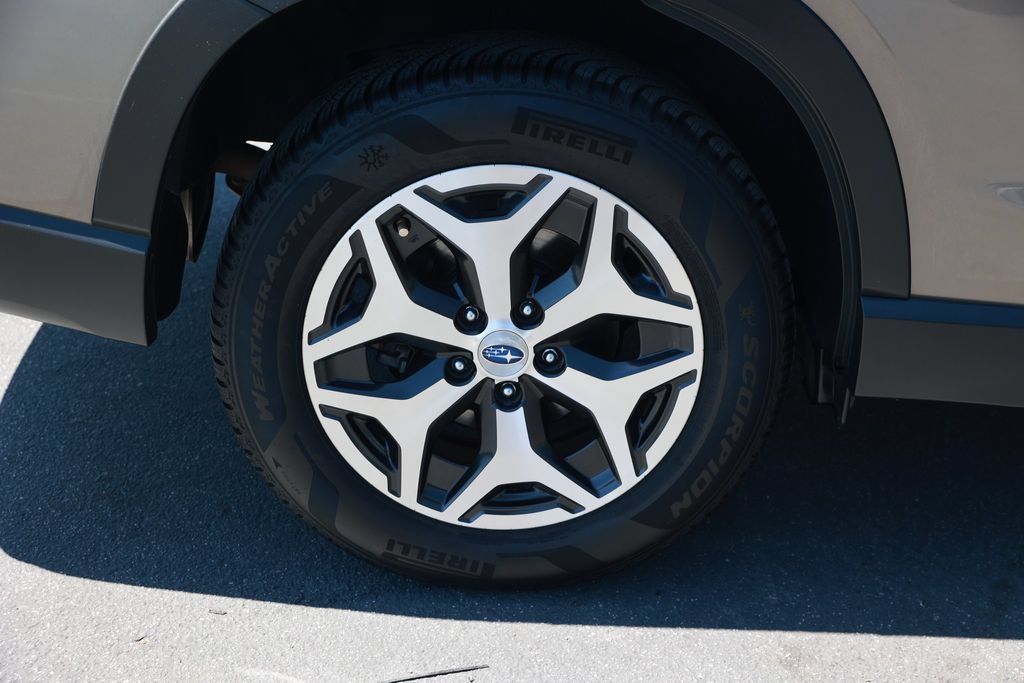 Used 2021 Subaru Forester Premium w/ Popular Package #1 AWD/4WD image 11
