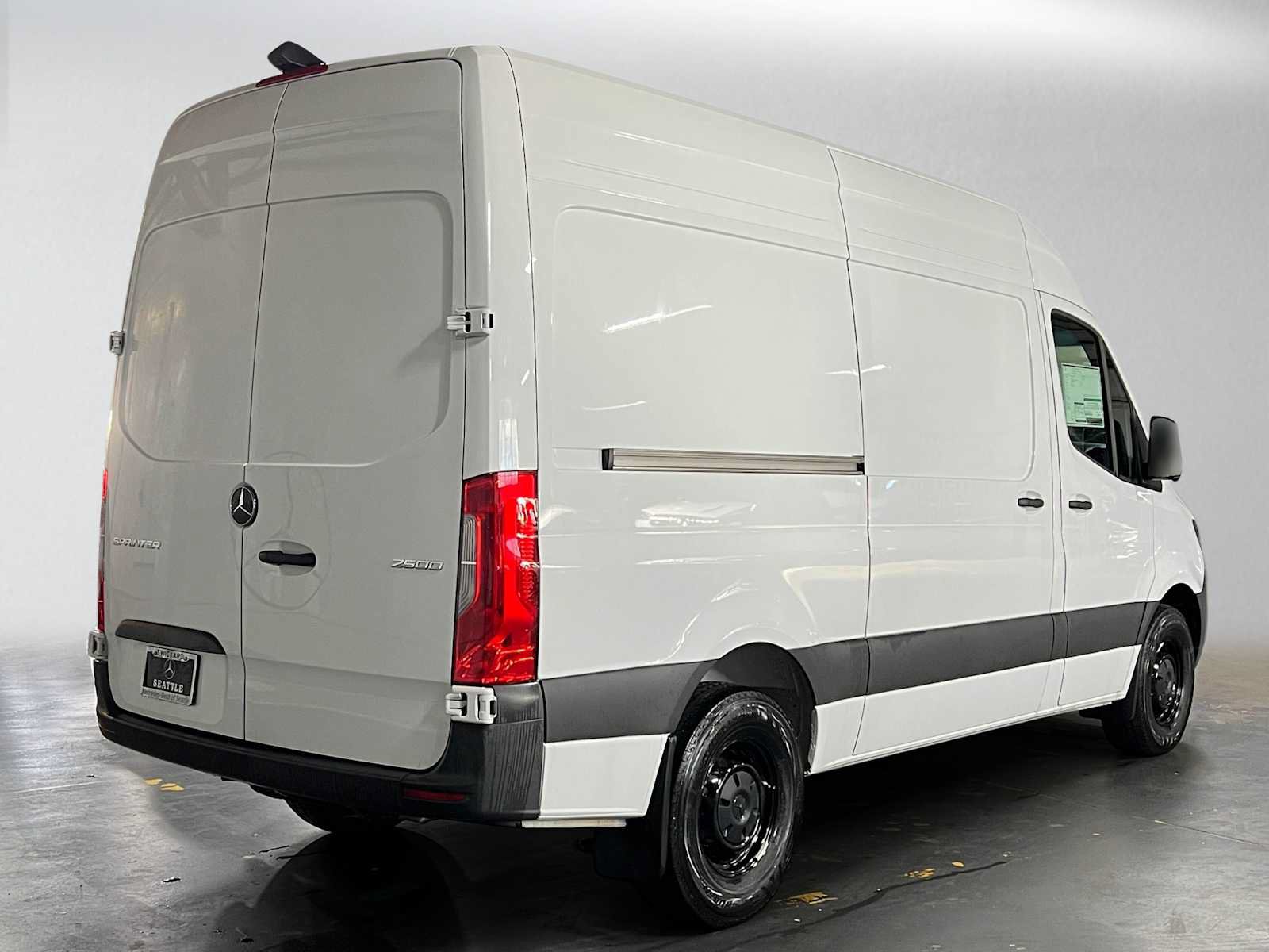 New 2025 Mercedes-Benz Sprinter 2500 image 4